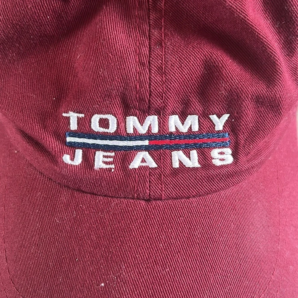 Tommy Jeans Burgundy Cap